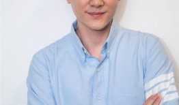 最新冯绍峰爆料视频播放,娱乐圈幕后真相大曝光